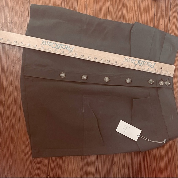 Hunter green button up skirt - Picture 6 of 7